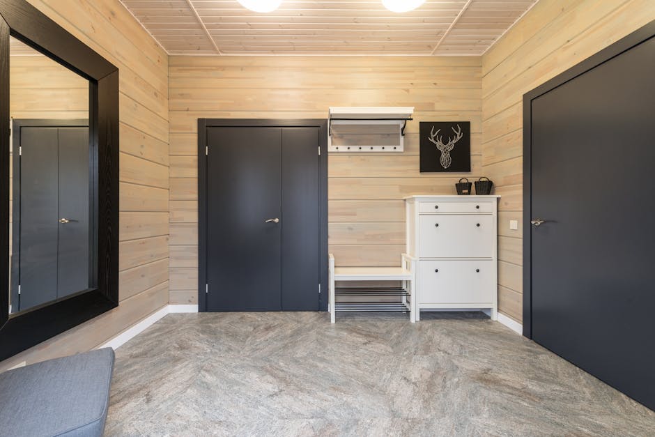 Shoe storage entryway